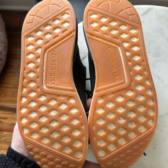 Adidas NMD_R1 Primeblue Black Gum Men’s Size 9 - Picture 5 of 8